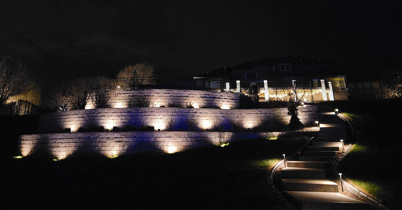 Custom Outdoor Accent Lighting for Stone Retaining Wall Blocks